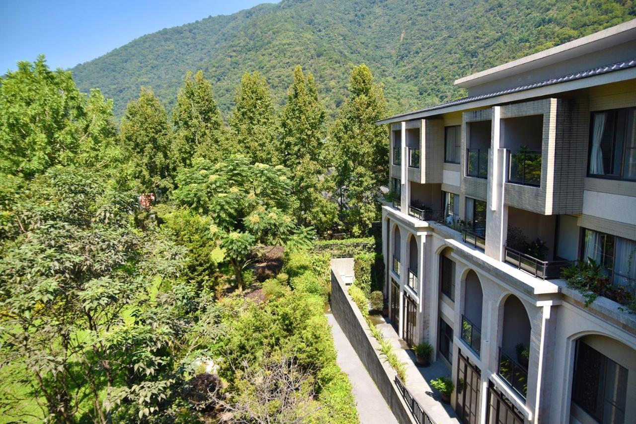 Tai-Yi Red Maple Resort Puli Luaran gambar