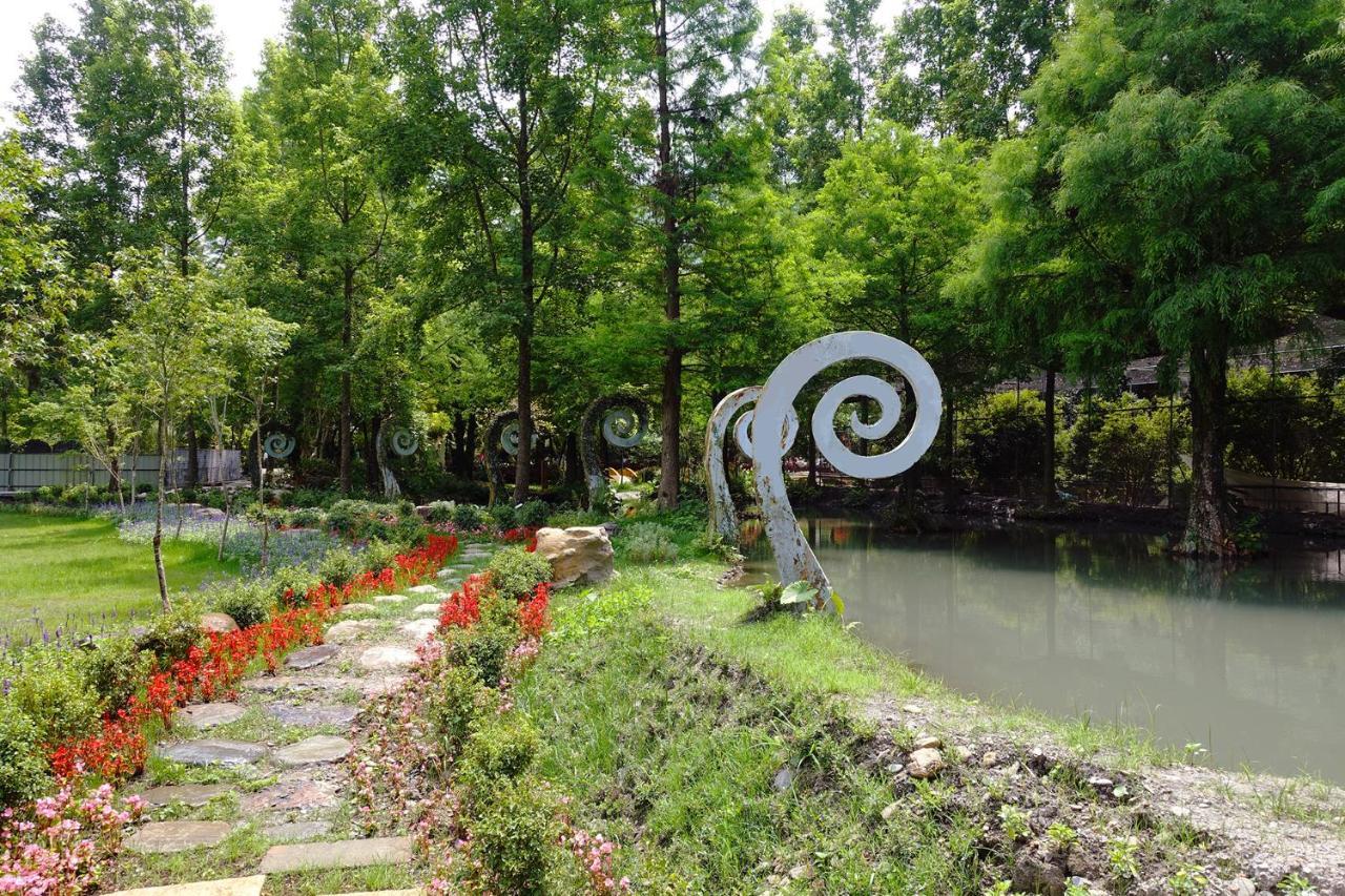 Tai-Yi Red Maple Resort Puli Luaran gambar