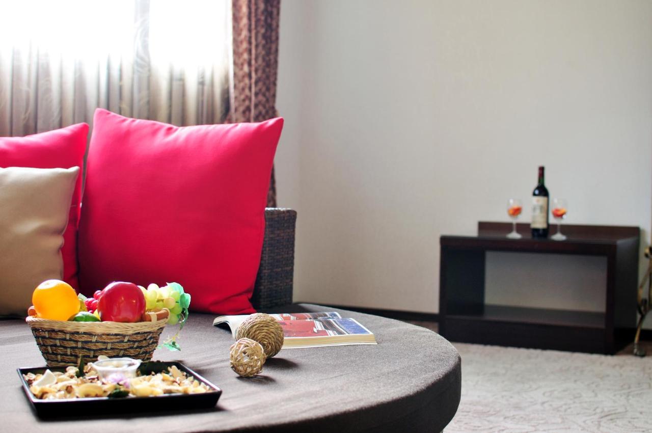 Tai-Yi Red Maple Resort Puli Luaran gambar